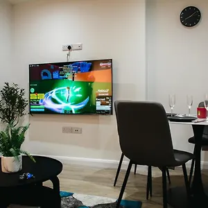 Centre Luxury , Belfast United Kingdom